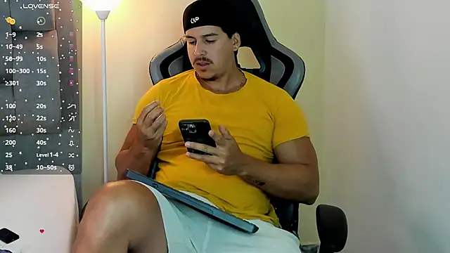 victor vixen online show from April 2026 03:28:02 PM