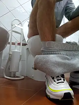 MASTERBULLY online show from October 2025 12:11:01 PM