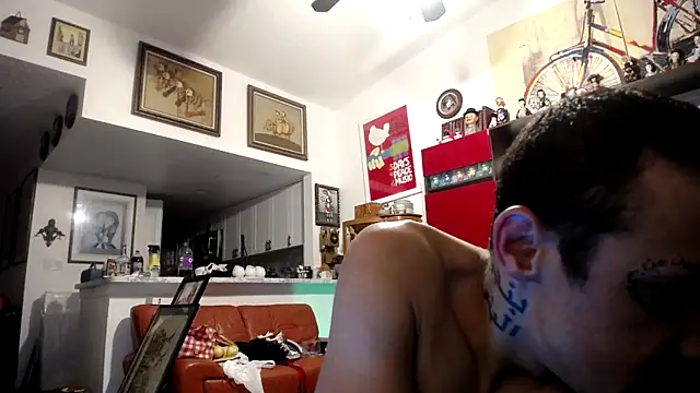 Snapshot of Amirkhai chatting on October 2025 11:20:02 AM Amirkhai online show from October 2025 11:20:02 AM