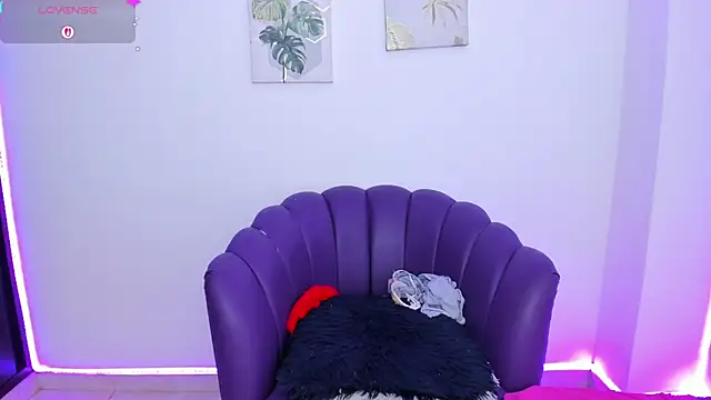 Marian Boobs online show from June 2026 04:35:02 PM