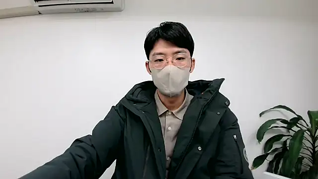 TakuryuJPN online show from December 2024 09:26:01 PM