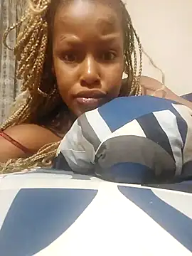 Snapshot of EbonylvyXxZA chatting on March 2025 05:27:02 PM EbonylvyXxZA online show from March 2025 05:27:02 PM