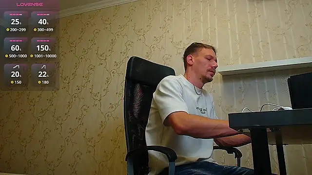 MateoBenjaminX online show from October 2025 04:52:01 AM