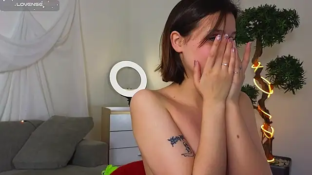 Snapshot of EthalGold chatting on February 2025 09:11:02 AM EthalGold online show from February 2025 09:11:02 AM