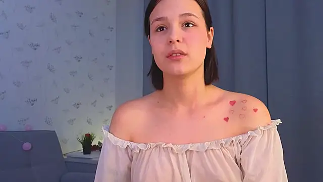 Snapshot of EthalGold chatting on September 2025 03:08:02 AM EthalGold online show from September 2025 03:08:02 AM