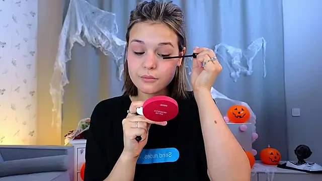 Snapshot of EthalGold chatting on October 2025 02:58:02 AM EthalGold online show from October 2025 02:58:02 AM