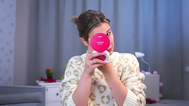 Snapshot of EthalGold chatting on November 2025 02:54:02 AM EthalGold online show from November 2025 02:54:02 AM