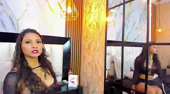 Snapshot of SofiaLaurents chatting on January 2025 06:38:01 AM SofiaLaurents online show from January 2025 06:38:01 AM