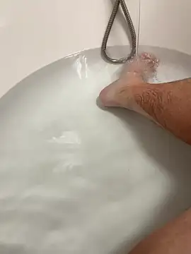 Hugo76578 online show from September 2025 07:27:02 PM