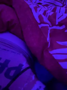 Hugo76578 online show from February 2026 04:57:02 PM