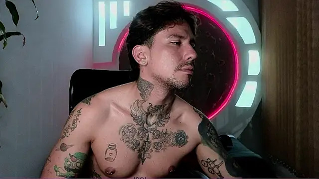 Dylanstonne online show from January 2026 12:04:02 AM