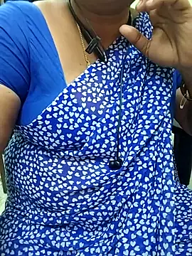 Snapshot of Sexy-Telugunayana2 chatting on February 2026 07:18:01 AM Sexy-Telugunayana2 online show from February 2026 07:18:01 AM