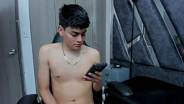 Yef Thin online show from February 2026 03:49:02 AM