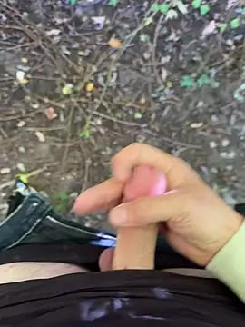 Snapshot of kareem0010 chatting on September 2025 12:29:01 PM kareem0010 online show from September 2025 12:29:01 PM