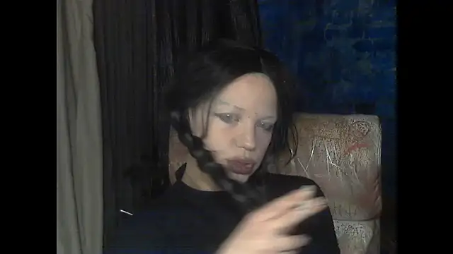 Snapshot of iva_spirit chatting on December 2024 07:43:02 PM iva spirit online show from December 2024 07:43:02 PM