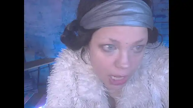 Snapshot of iva_spirit chatting on January 2025 02:49:02 AM iva spirit online show from January 2025 02:49:02 AM