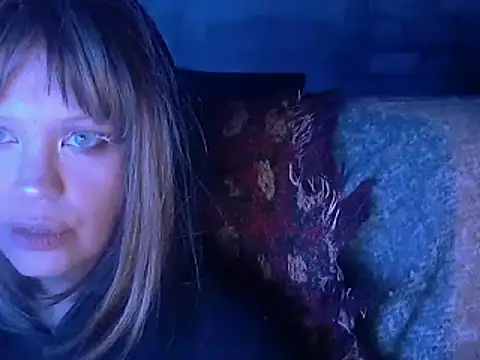 Snapshot of iva_spirit chatting on February 2025 11:48:02 PM iva spirit online show from February 2025 11:48:02 PM