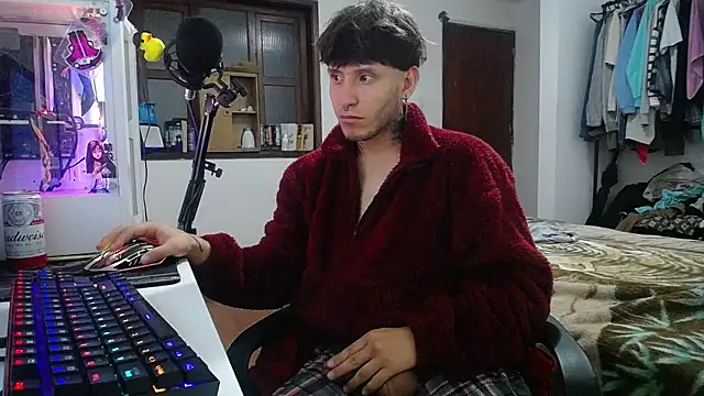 Snapshot of esjrobles chatting on December 2024 09:21:01 AM esjrobles online show from December 2024 09:21:01 AM