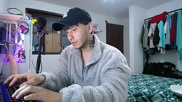 Snapshot of esjrobles chatting on January 2025 05:38:01 AM esjrobles online show from January 2025 05:38:01 AM