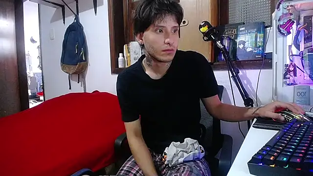 Snapshot of esjrobles chatting on February 2025 01:28:01 PM esjrobles online show from February 2025 01:28:01 PM