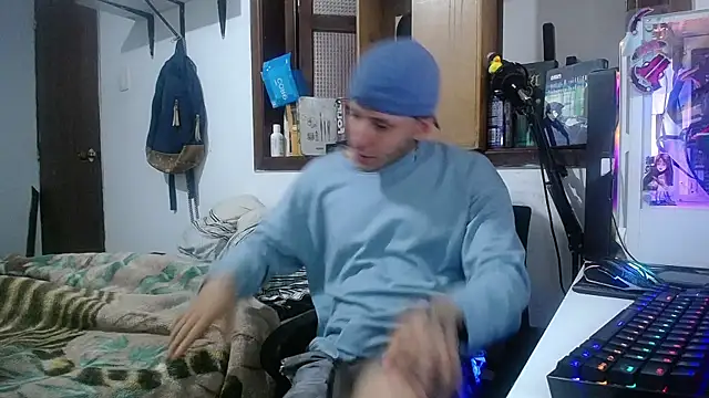 Snapshot of esjrobles chatting on February 2025 04:42:02 PM esjrobles online show from February 2025 04:42:02 PM