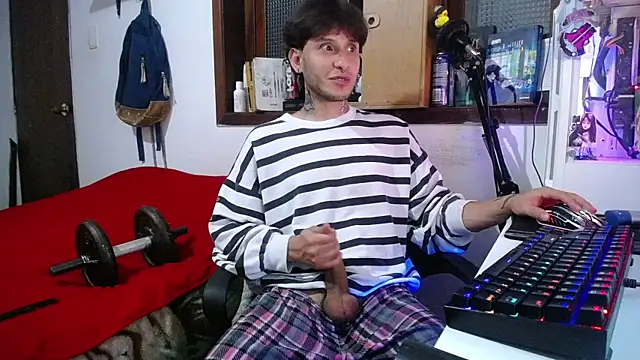 Snapshot of esjrobles chatting on March 2025 07:54:02 AM esjrobles online show from March 2025 07:54:02 AM