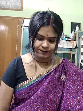 yoursweety09 online show from March 2026 01:55:01 PM