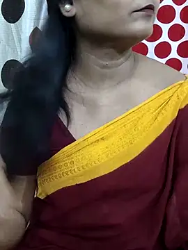 Snapshot of yoursweety09 chatting on June 2026 06:38:01 AM yoursweety09 online show from June 2026 06:38:01 AM