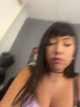 Carla Phoenix online show from April 2026 05:20:02 PM