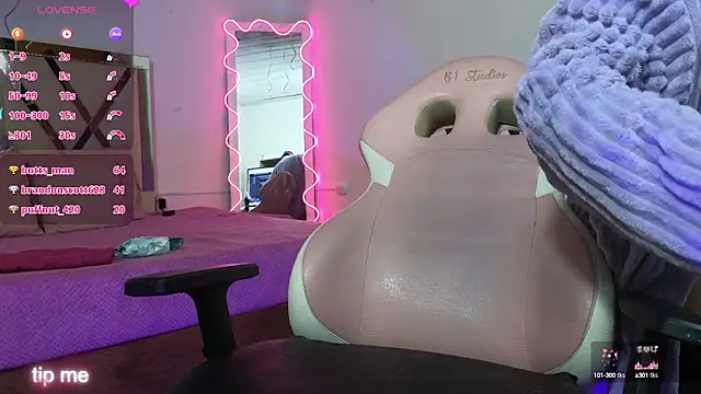 Laylafoxy tay online show from March 2025 06:22:01 AM