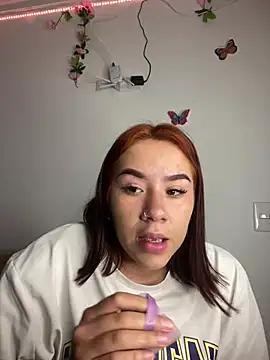 Im Valen Cute online show from January 2025 11:24:01 PM