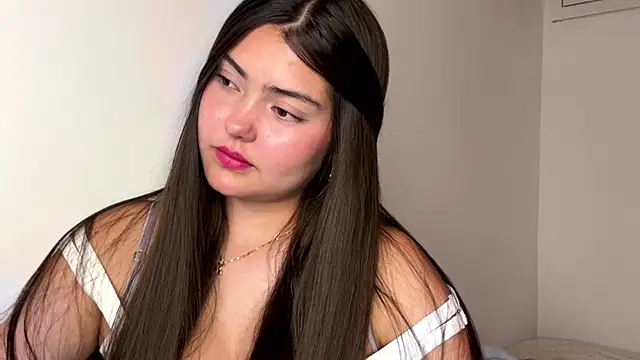 gabbyfoox online show from November 2025 02:32:02 AM