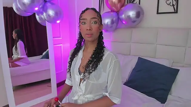 Snapshot of Amber__Sanchez chatting on January 2025 02:47:01 AM Amber  Sanchez online show from January 2025 02:47:01 AM