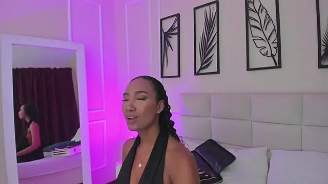 Snapshot of Amber__Sanchez chatting on January 2025 04:59:01 AM Amber  Sanchez online show from January 2025 04:59:01 AM