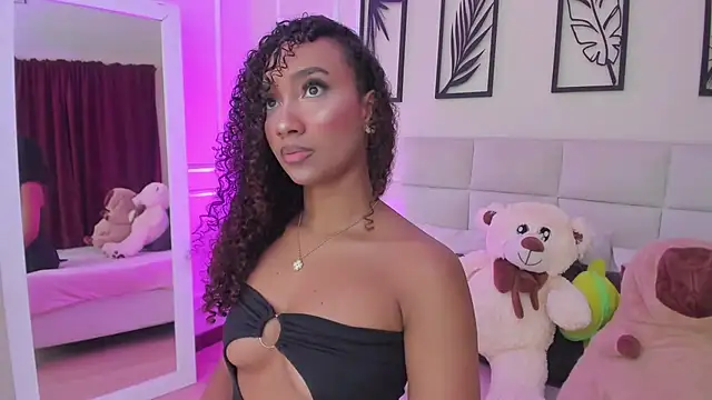 Snapshot of Amber__Sanchez chatting on March 2025 04:36:02 AM Amber  Sanchez online show from March 2025 04:36:02 AM