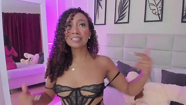 Snapshot of Amber__Sanchez chatting on March 2025 06:47:02 AM Amber  Sanchez online show from March 2025 06:47:02 AM