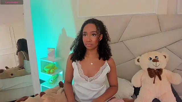 Snapshot of Amber__Sanchez chatting on March 2025 04:40:02 AM Amber  Sanchez online show from March 2025 04:40:02 AM