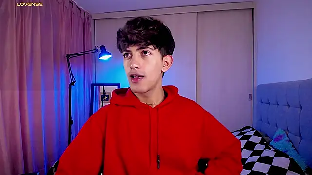 Snapshot of teobowny_ chatting on January 2025 07:04:02 PM teobowny online show from January 2025 07:04:02 PM