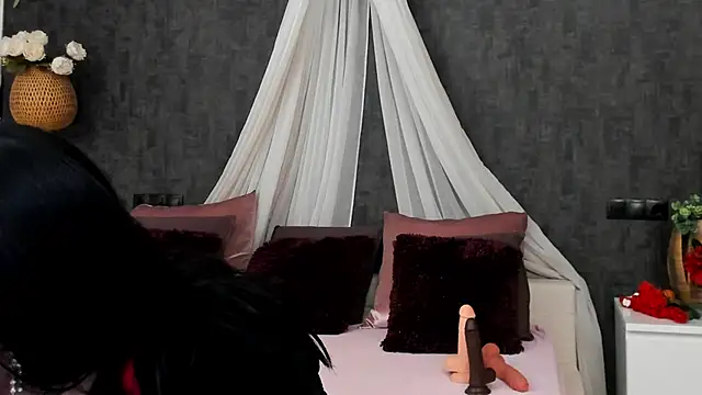 miss sophieX online show from February 2025 04:31:02 AM