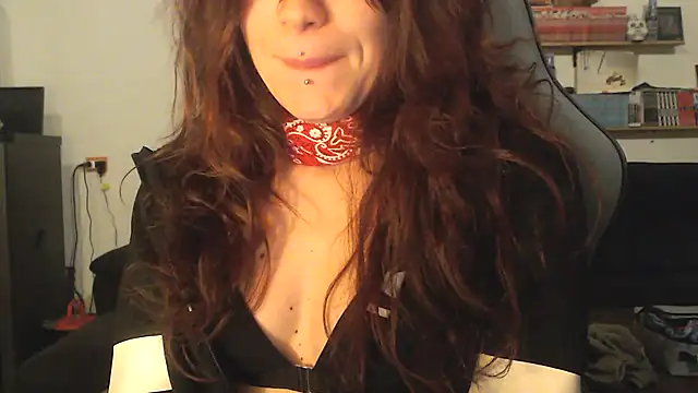 complicata mente online show from December 2024 09:29:02 PM