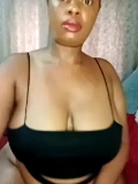 Luciouslips00 online show from November 2025 11:32:02 AM