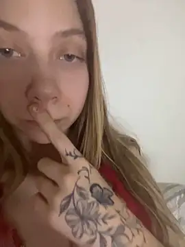 Snapshot of Mandispandis1 chatting on January 2025 08:28:02 PM Mandispandis1 online show from January 2025 08:28:02 PM