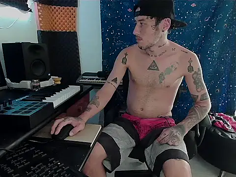 patrik tattoo  online show from February 2025 06:26:02 PM