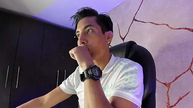 EdwardVlad online show from December 2024 07:28:01 PM