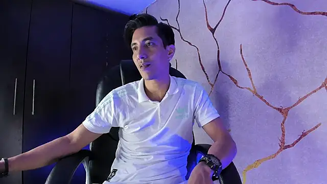 EdwardVlad online show from December 2024 10:34:01 PM