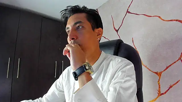 EdwardVlad online show from December 2024 07:39:02 PM