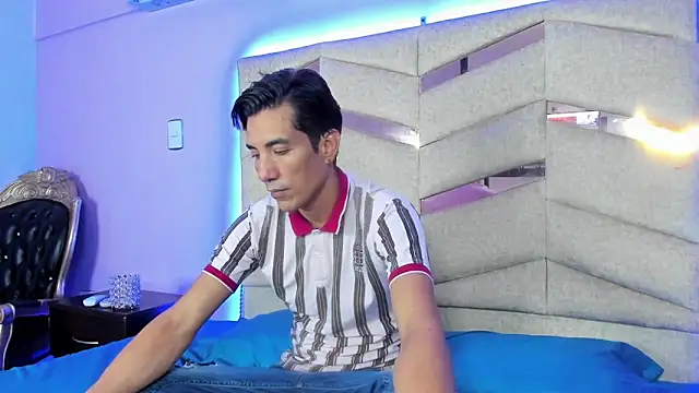 EdwardVlad online show from January 2025 07:13:01 PM