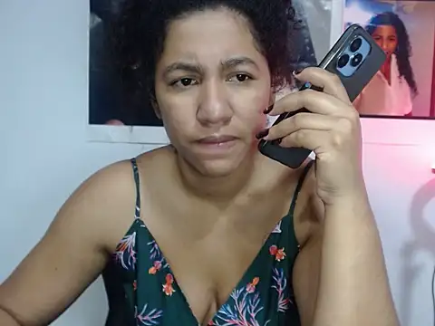 bellacrespalatina online show from October 2025 10:31:01 PM