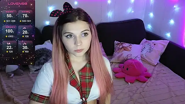 Snapshot of Kate_Legend chatting on January 2025 01:08:01 AM Kate Legend online show from January 2025 01:08:01 AM