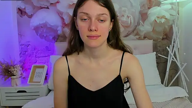 Snapshot of JaneBrowni chatting on March 2025 01:18:02 PM JaneBrowni online show from March 2025 01:18:02 PM